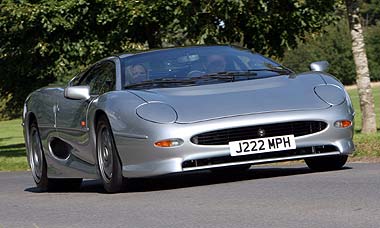 Classic Cars: 1993 Jaguar XJ220 Review