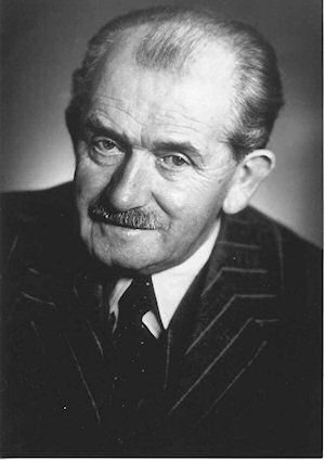 Bio of Ferdinand Porsche - icon of automobile history